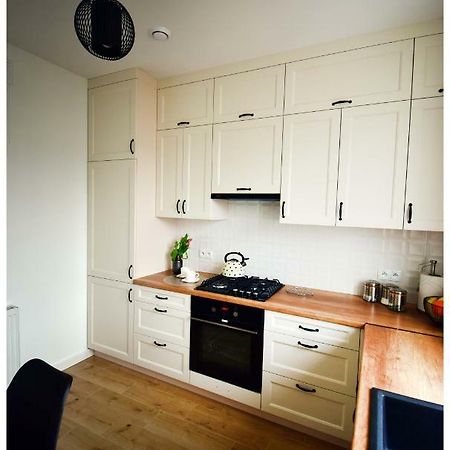 Appartement Color 24 Premium à Stalowa Wola Extérieur photo